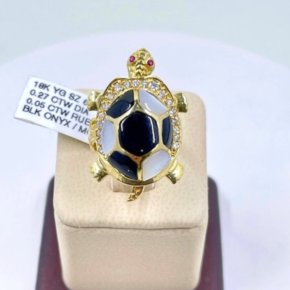 Gorgeous Onyx, Mother of Pearl, Diamond & Ruby Turtle Ring in 18k gold.